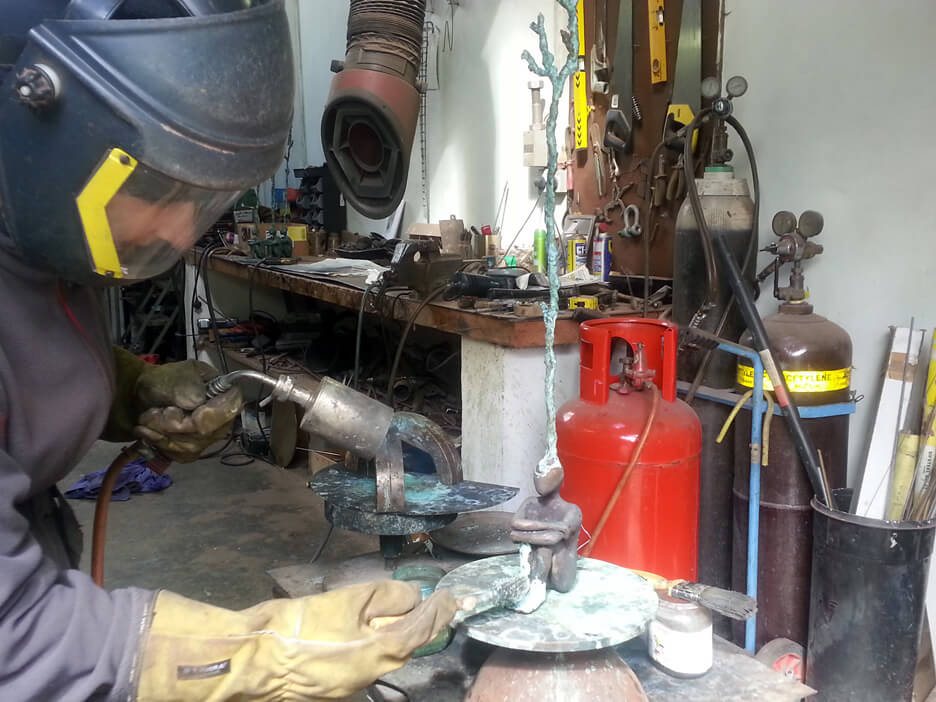 orla de bri patinating commission figure studio